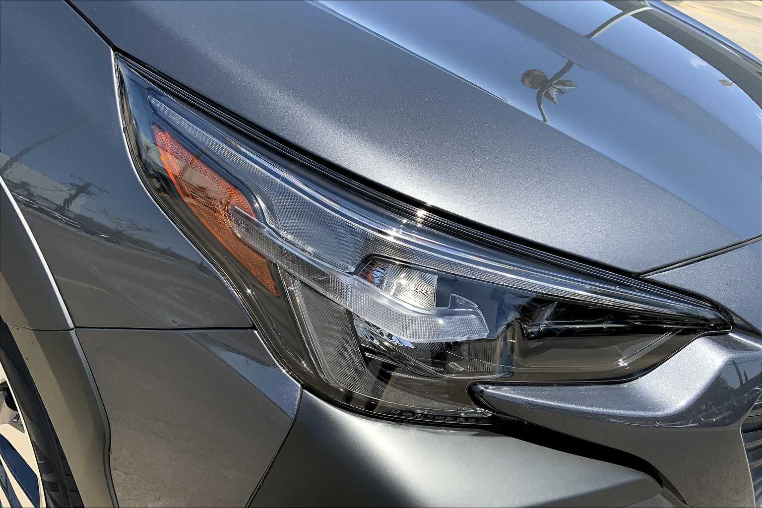 2025 Subaru Outback Touring XT photo 13