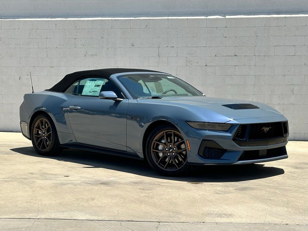 2025 Ford Mustang GT Premium's photo