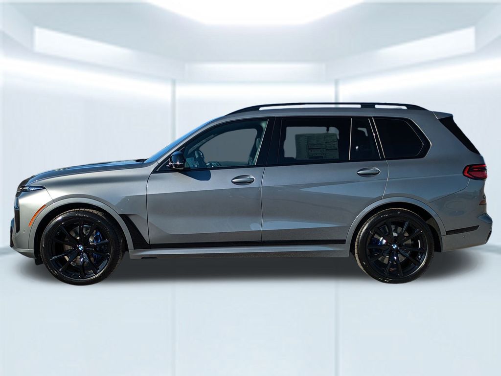 2026 Bmw X7 M60i photo 2