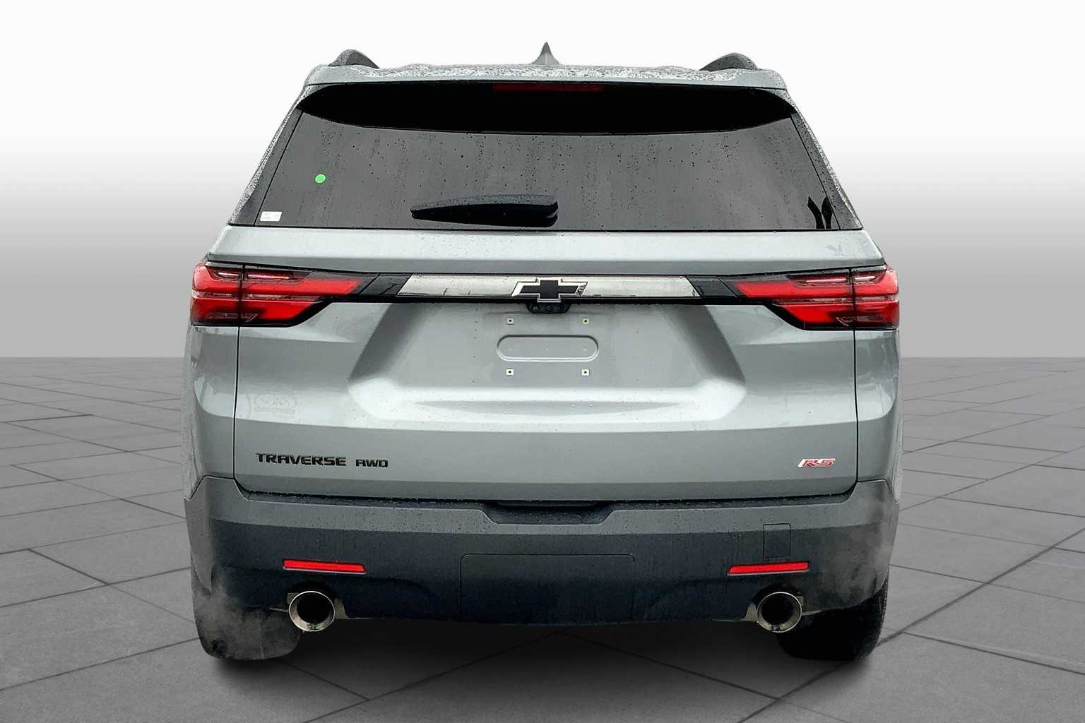2023 Chevrolet Traverse RS photo 4