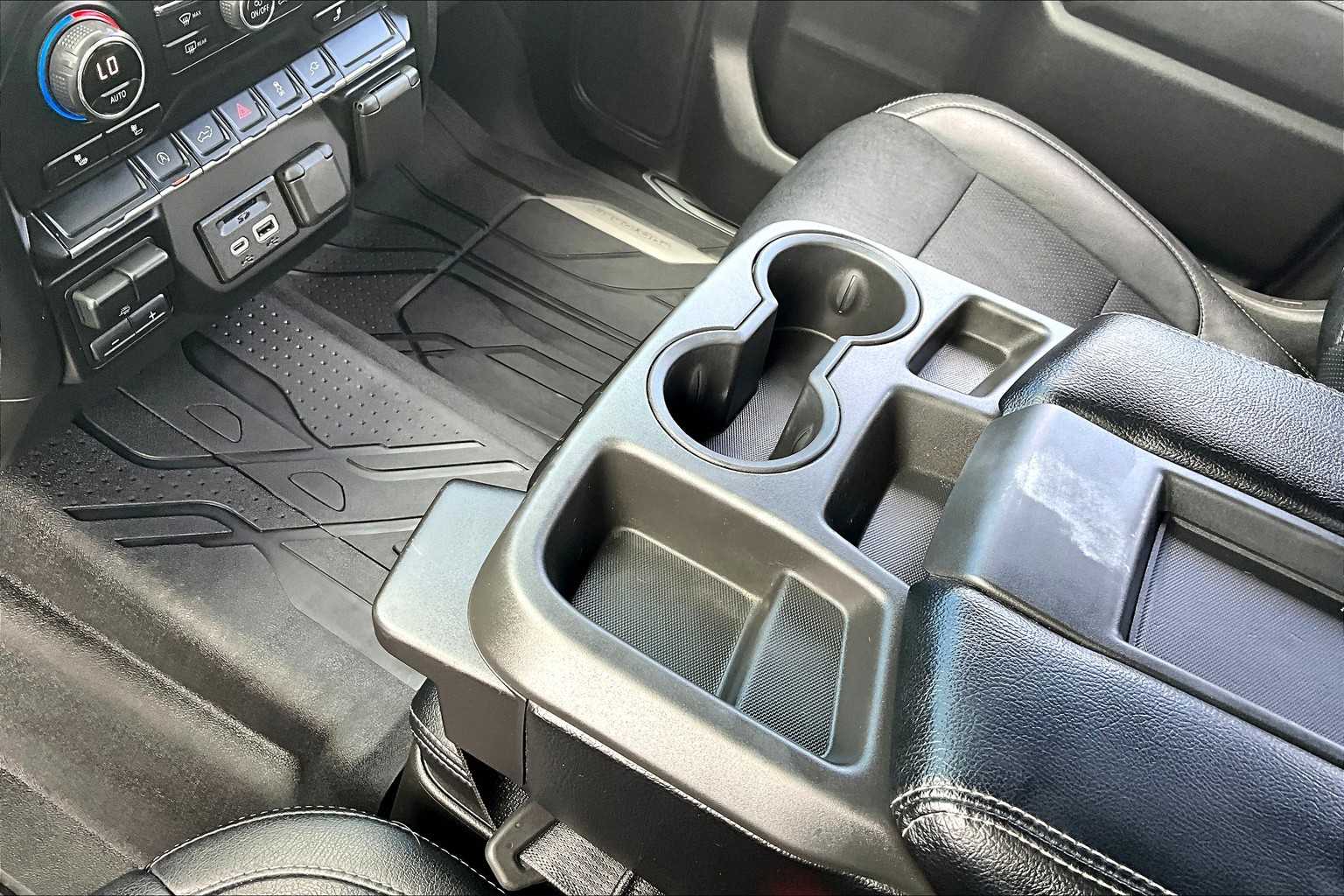 2020 Chevrolet Silverado 1500 LT photo 16