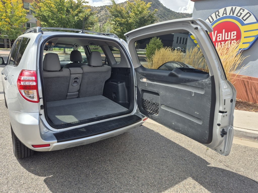 2012 Toyota RAV4 Base photo 17