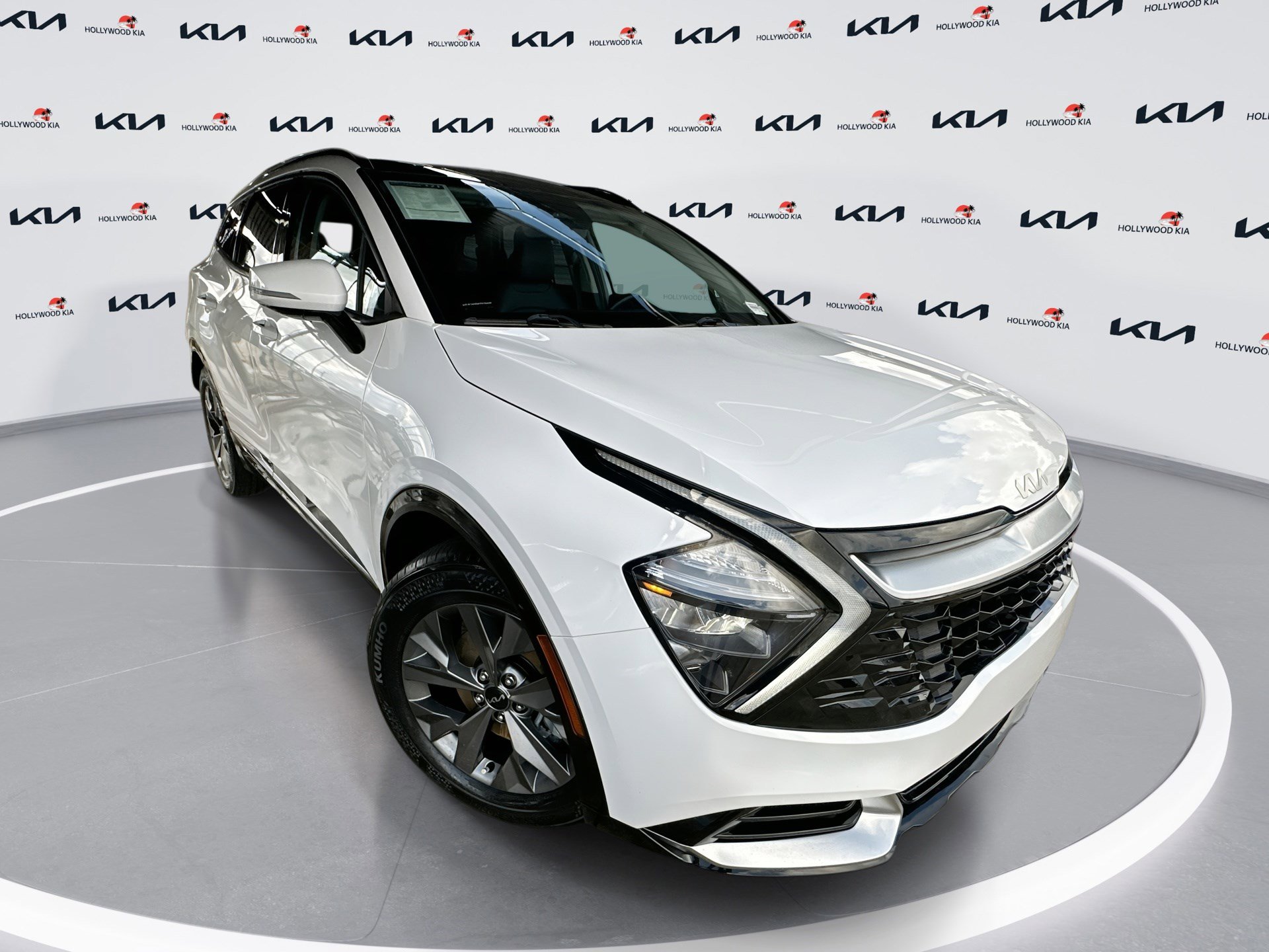 2023 Kia Sportage SX's photo