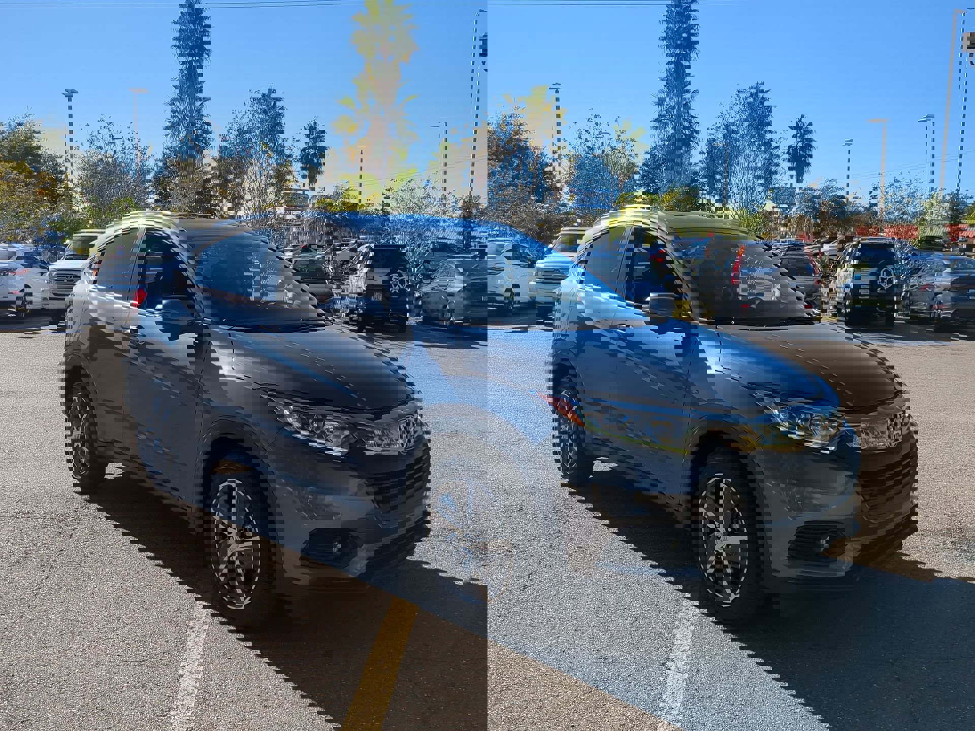 2021 Honda HR-V EX photo 2