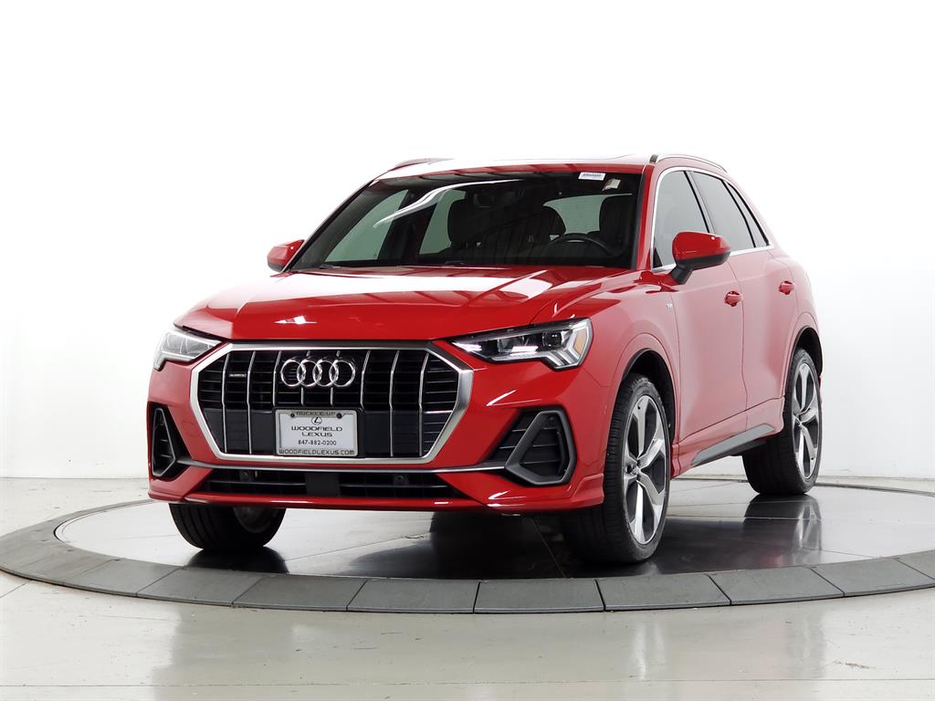 2020 Audi Q3 S line Premium Plus photo 3