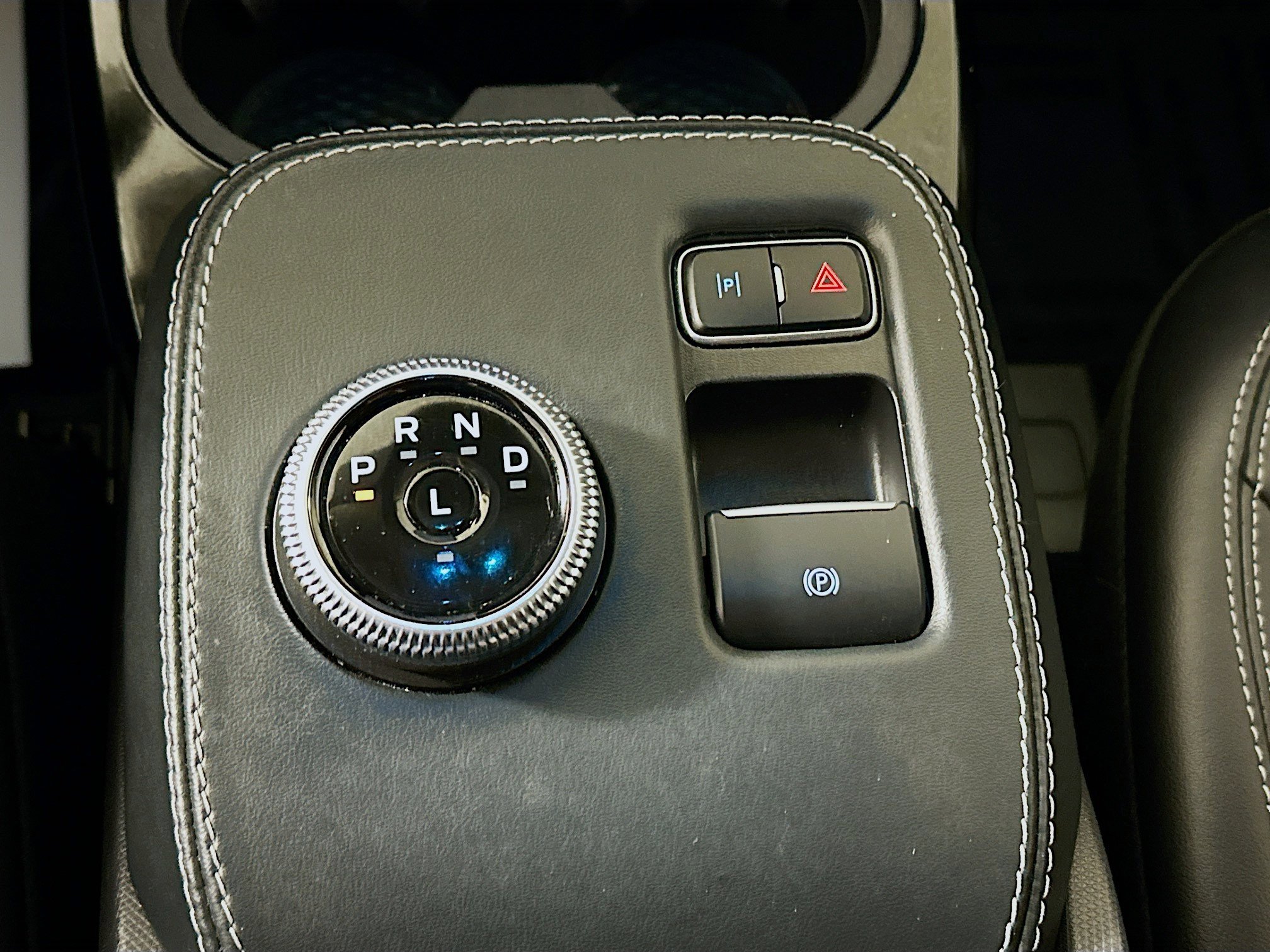 2021 Ford Mustang Mach-E Select photo 16