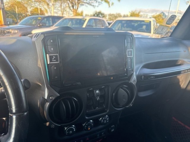 View 25