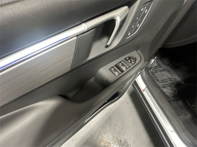 2026 Buick Enclave Preferred photo 12