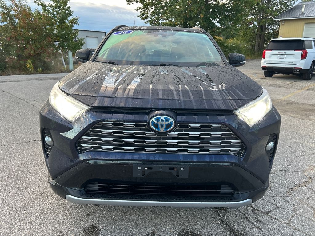 2020 Toyota RAV4 Hybrid XSE photo 4