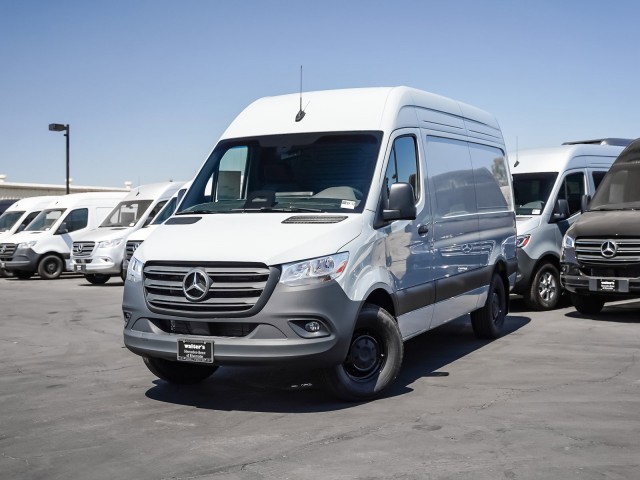 2025 Mercedes-Benz Sprinter Cargo Van