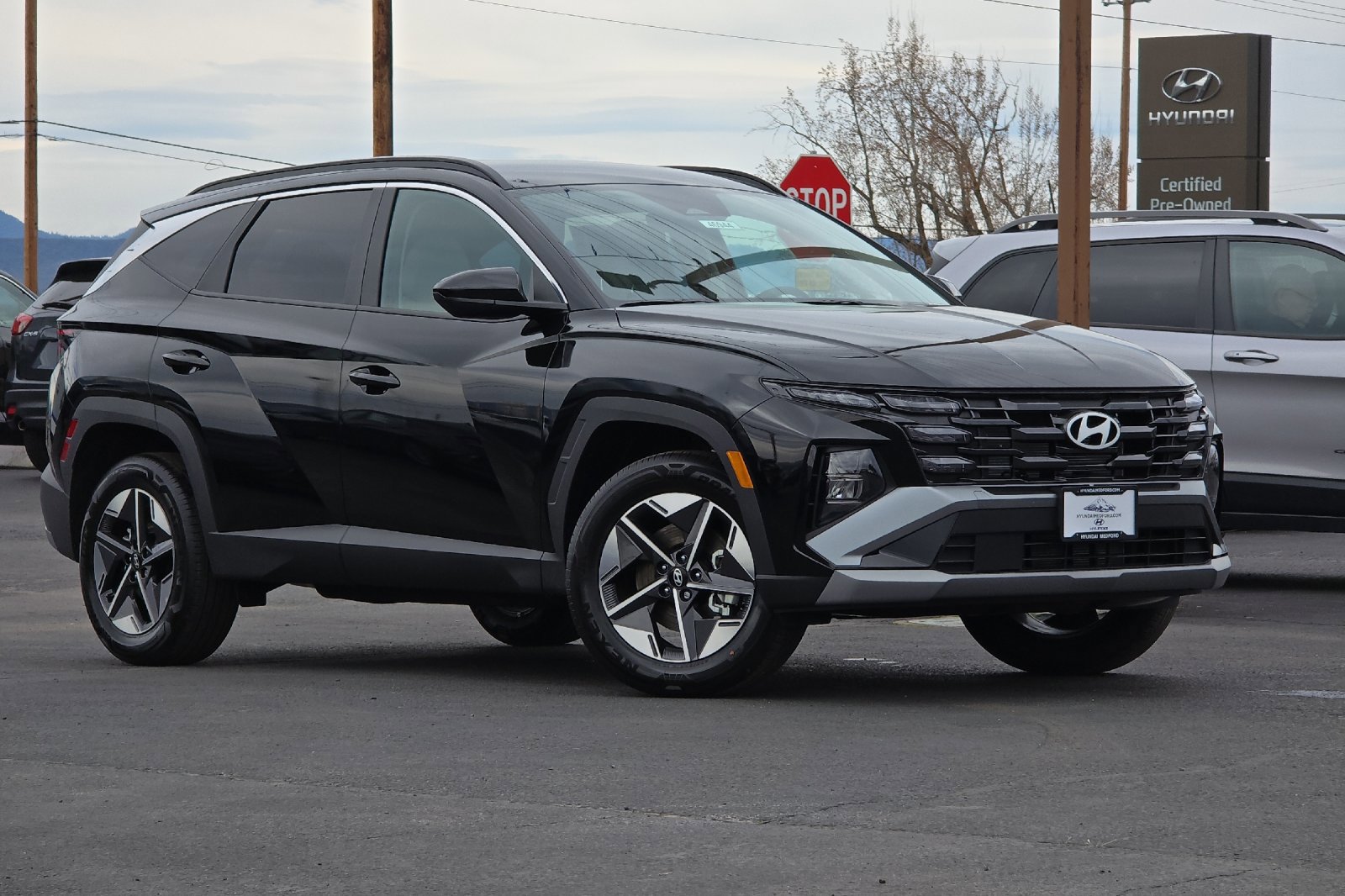 2025 Hyundai Tucson SEL photo 2