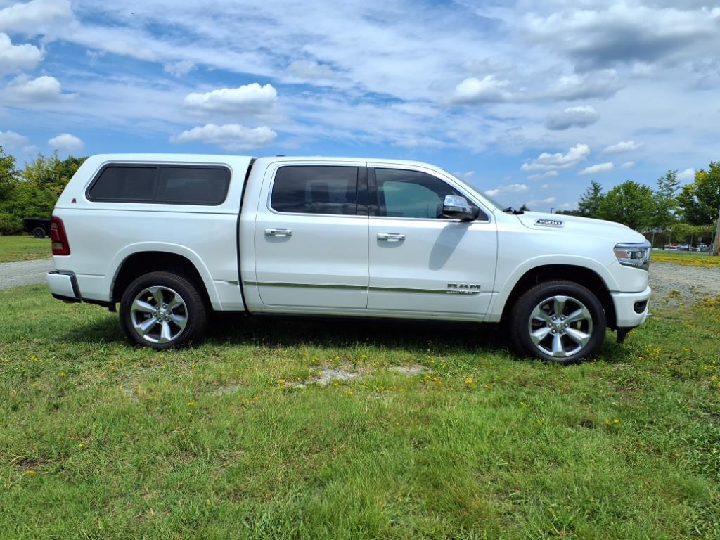 2022 Ram 1500 Limited photo 3