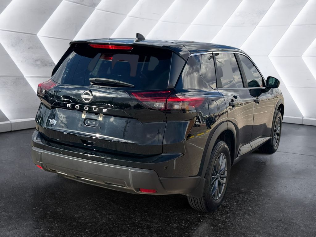 2025 Nissan Rogue S photo 2