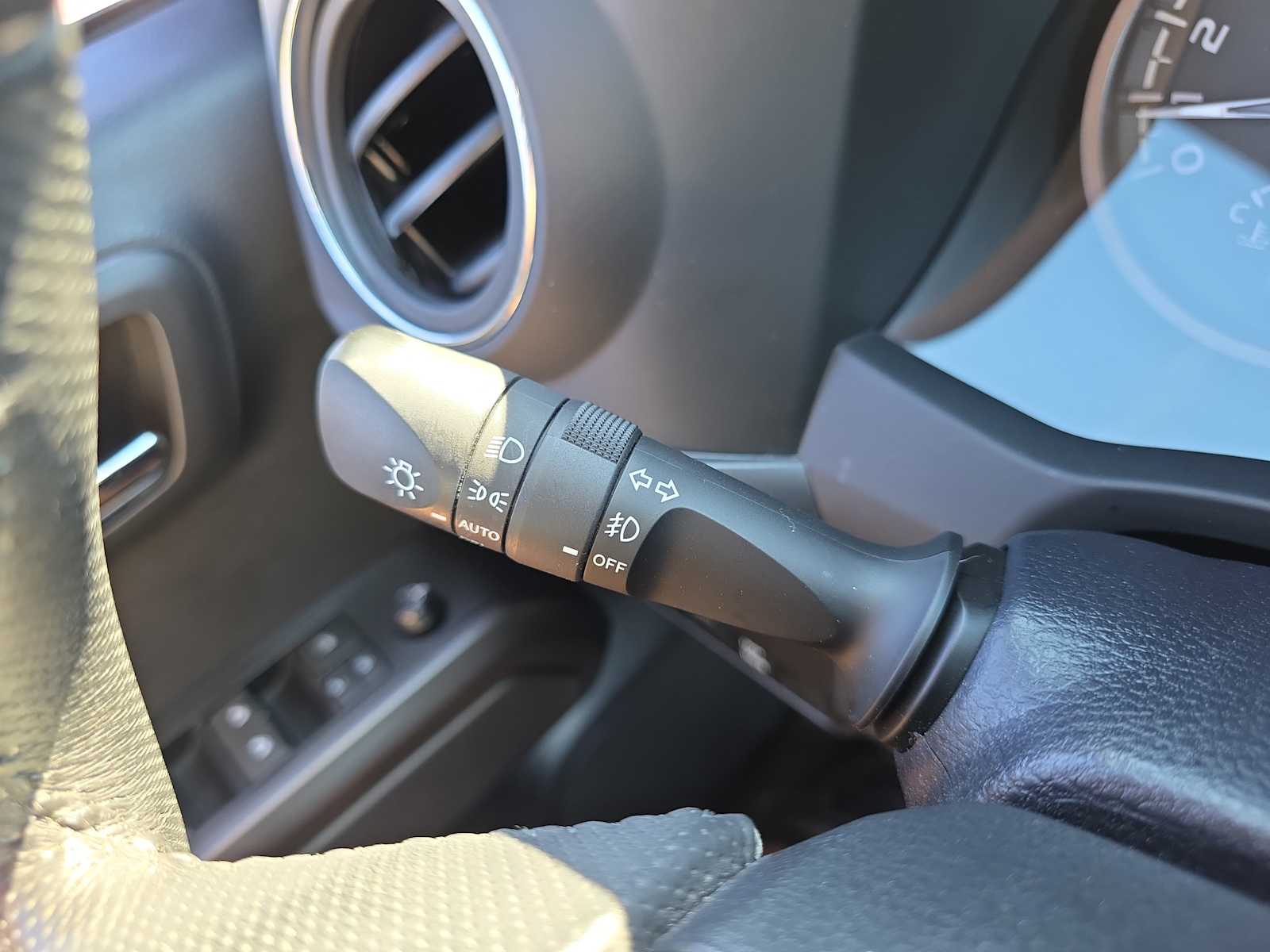 2022 Toyota Tacoma TRD Sport 4x4 photo 24