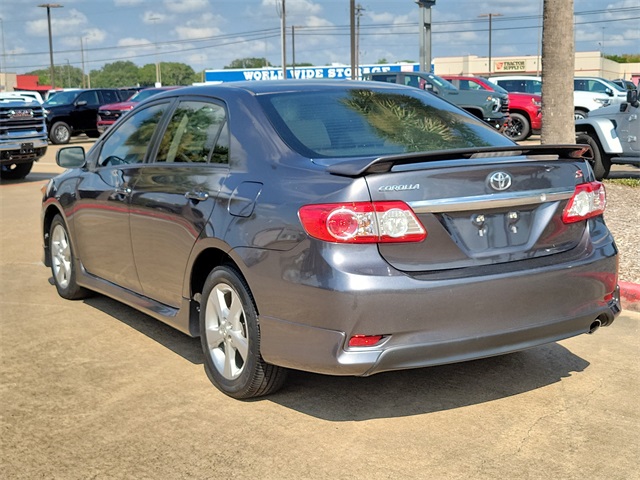 2013 Toyota Corolla S photo 5