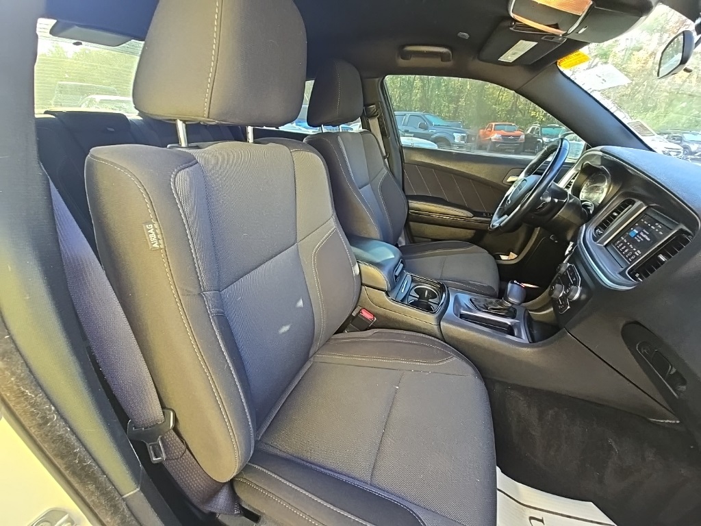 2019 Dodge Charger SXT photo 15