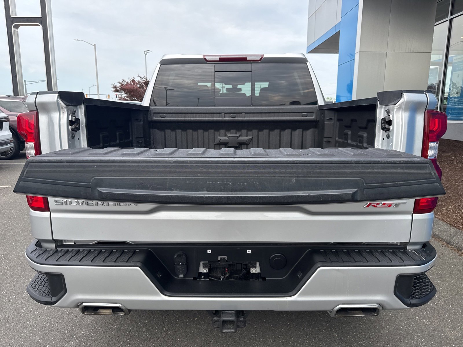 2022 Chevrolet Silverado 1500 RST photo 14