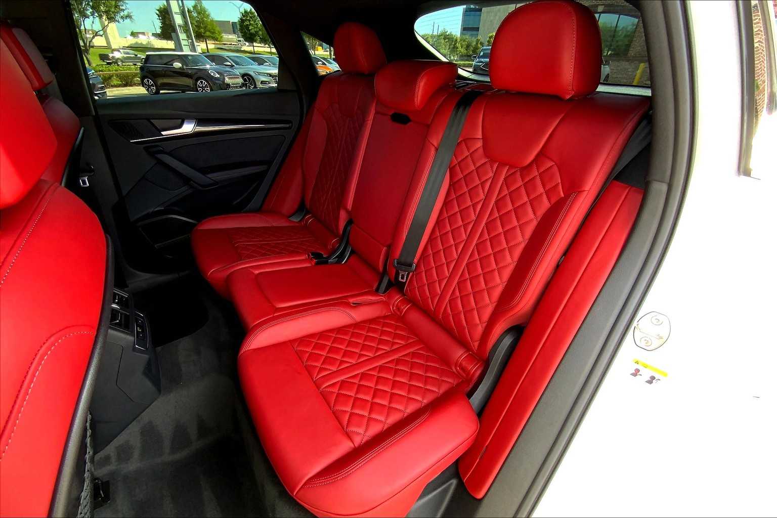 2023 Audi SQ5 Premium Plus photo 35