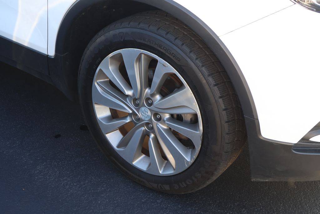 2020 Buick Encore Preferred photo 5
