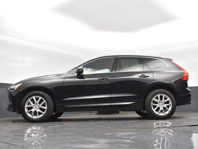 2021 Volvo XC60 T5 Momentum photo 21