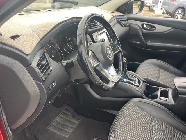2020 Nissan Rogue Sport SV photo 9