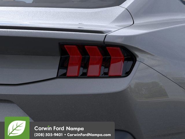 2025 Ford Mustang EcoBoost Premium photo 21