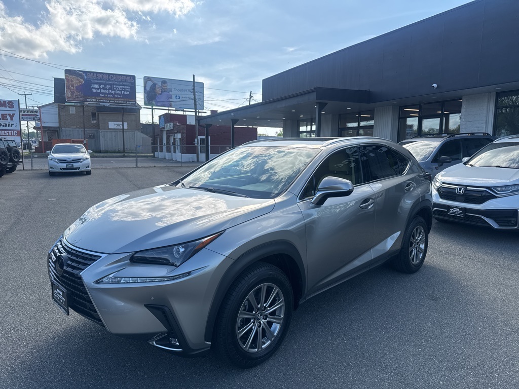 2020 Lexus NX 300 photo 3