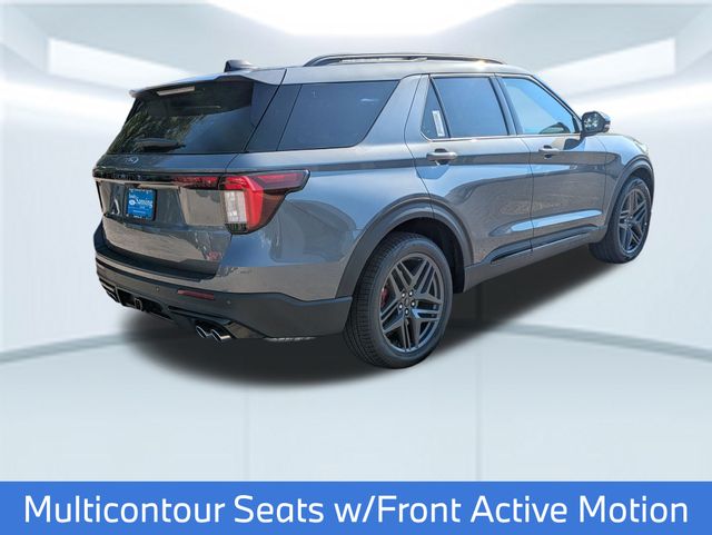2025 Ford Explorer ST photo 5