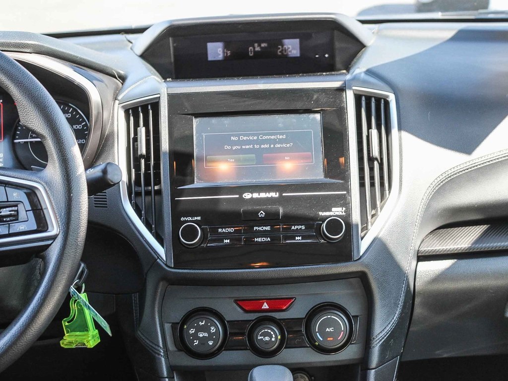 2017 Subaru Impreza 2.0i Premium photo 12