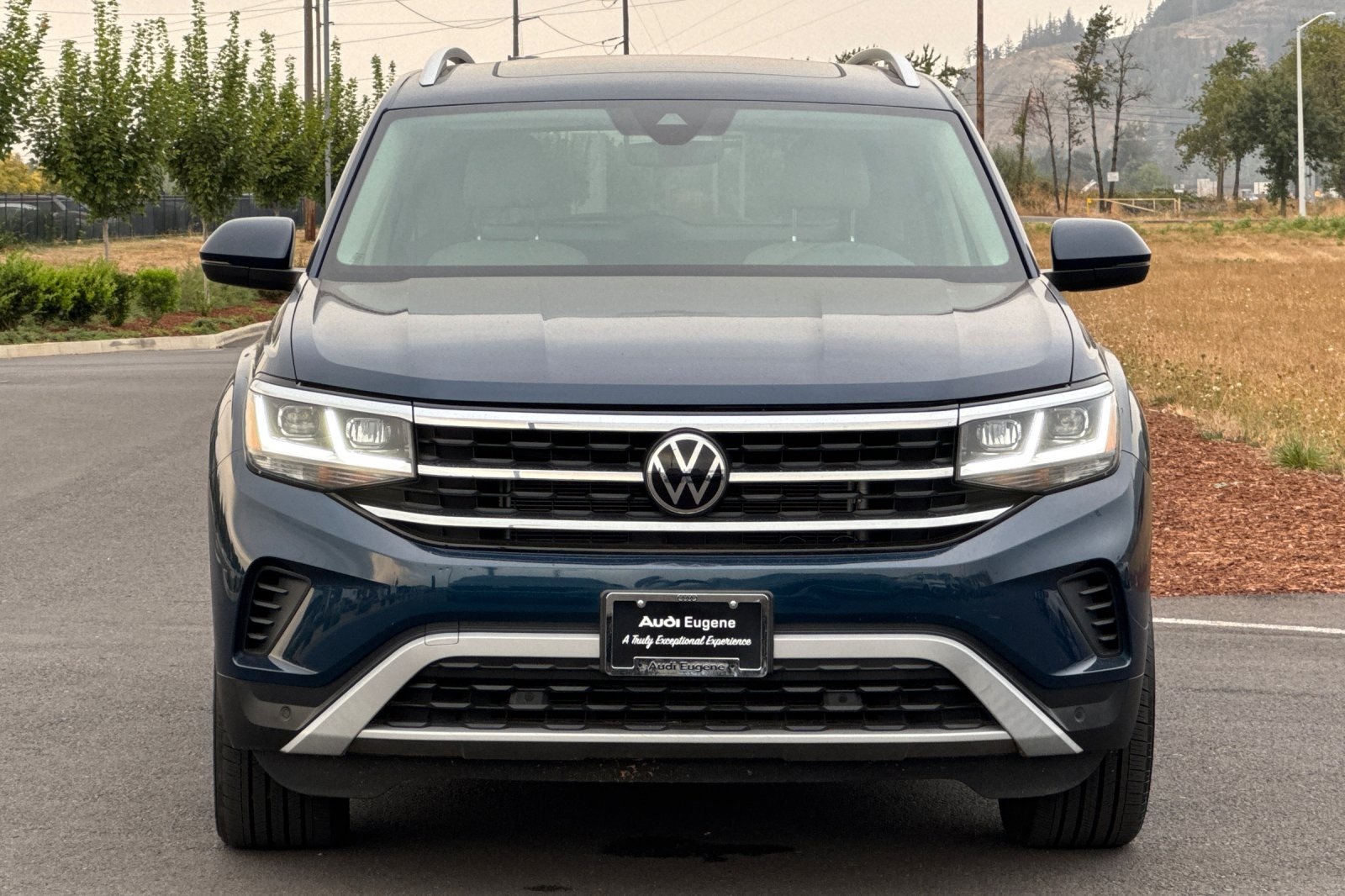 2022 Volkswagen Atlas SEL photo 8