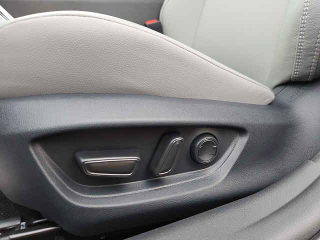 2026 Toyota Camry SE photo 26