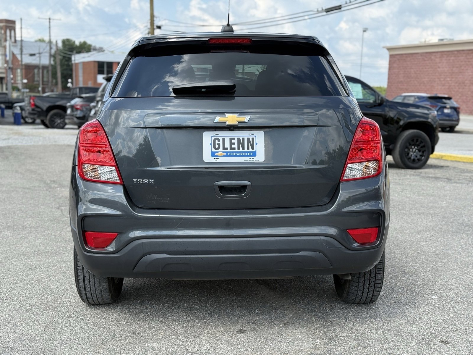 2019 Chevrolet Trax LS photo 4