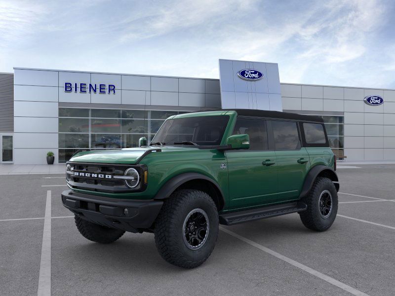 New 2025 Green Ford Outer Banks image 1