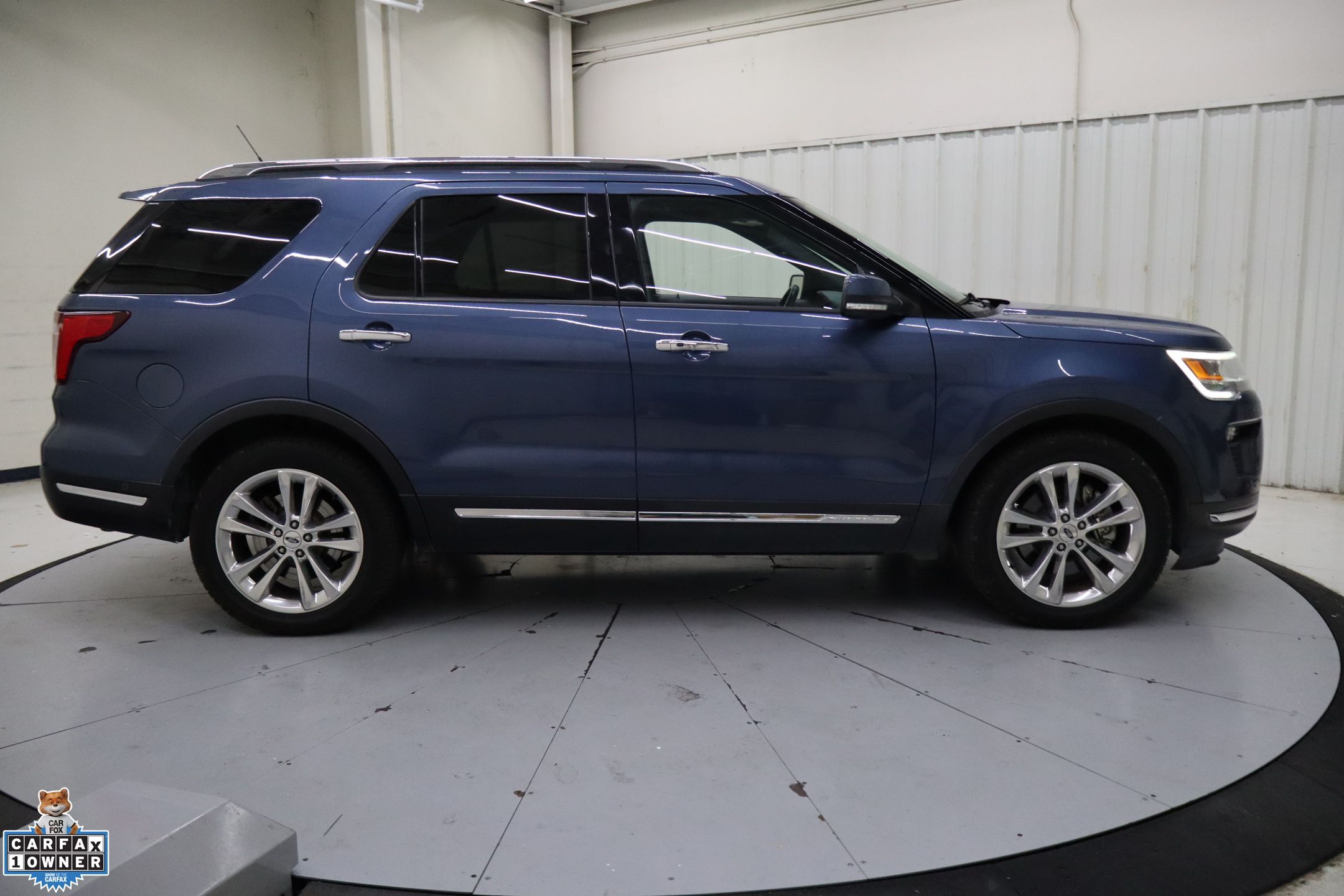 2018 Ford Explorer Limited photo 2