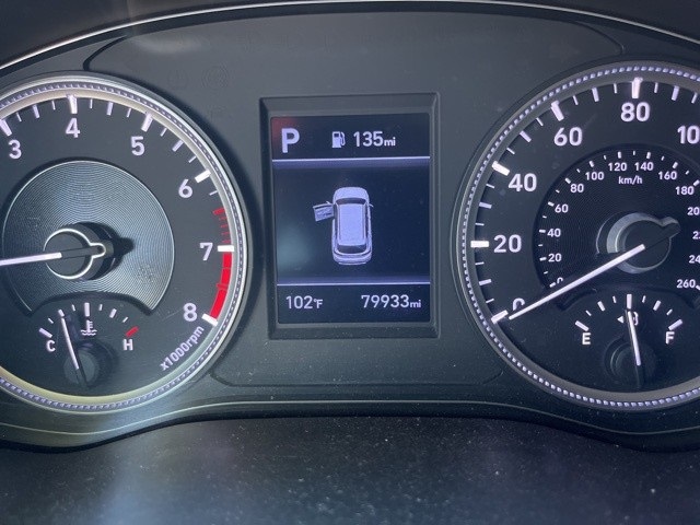 2020 Hyundai Santa Fe SE photo 5