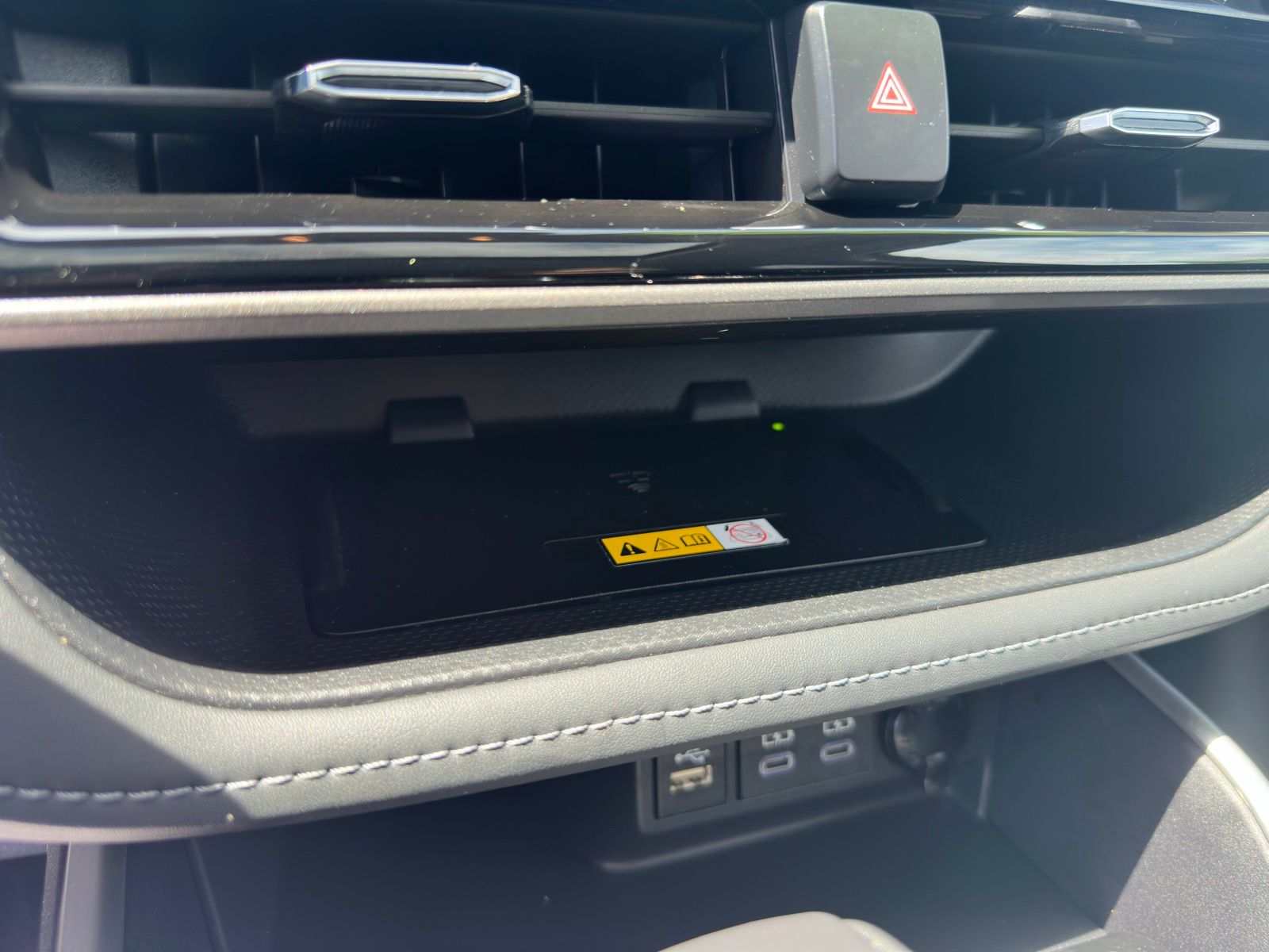 2024 Toyota Highlander XLE photo 24