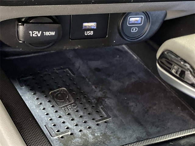 2022 Hyundai Elantra SEL photo 20