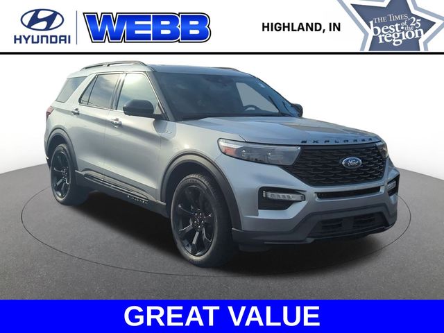 2023 Ford Explorer ST-LINE's photo