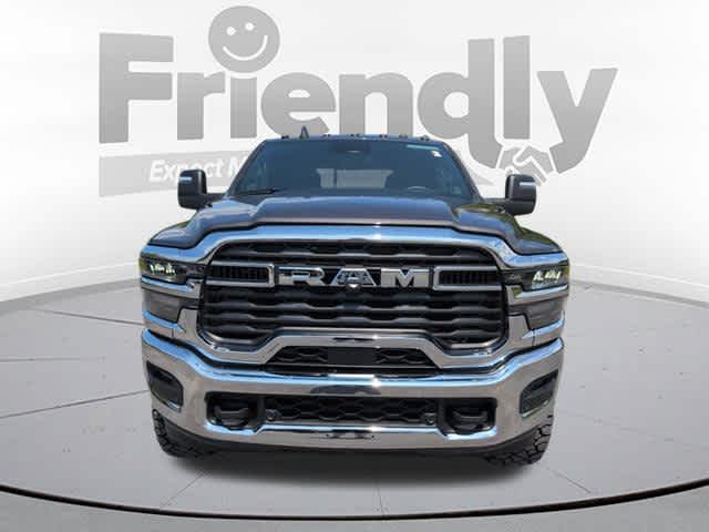 2025 Ram 3500 Tradesman photo 2