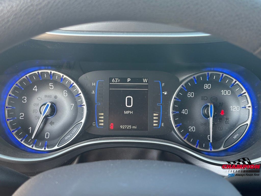 2018 Chrysler Pacifica Touring Plus photo 9