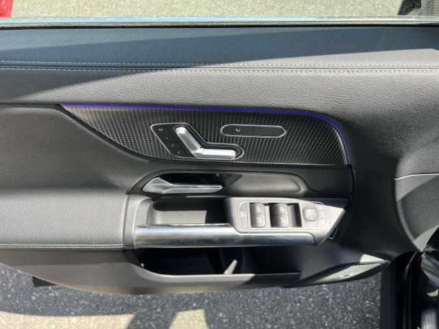 2021 Mercedes Benz GLA 250 4MATIC photo 13