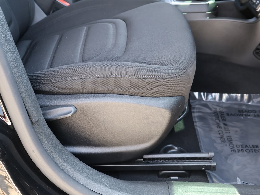 2020 Jeep Renegade Latitude photo 9