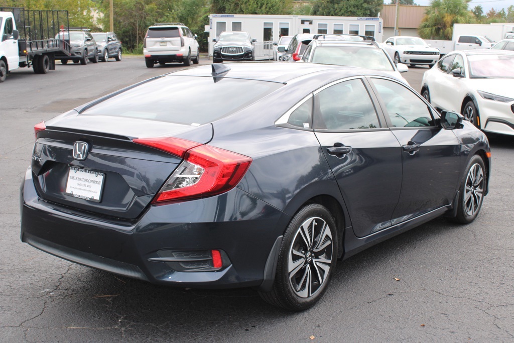 2017 Honda Civic EX-T photo 6
