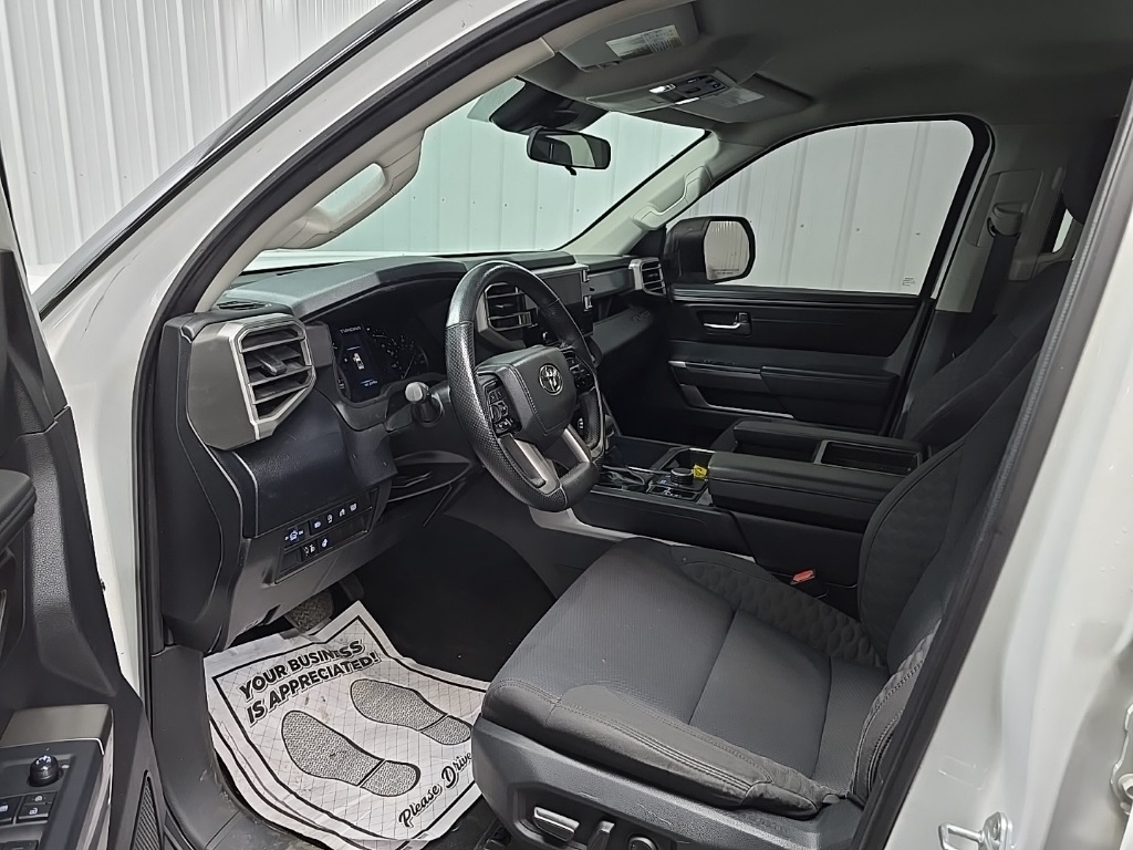 2022 Toyota Tundra SR5 photo 28