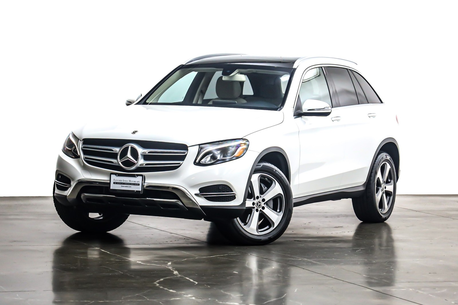 2018 Mercedes-Benz GLC GLC300's photo