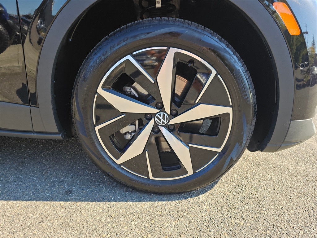 2024 Volkswagen ID.4 Pro S photo 9