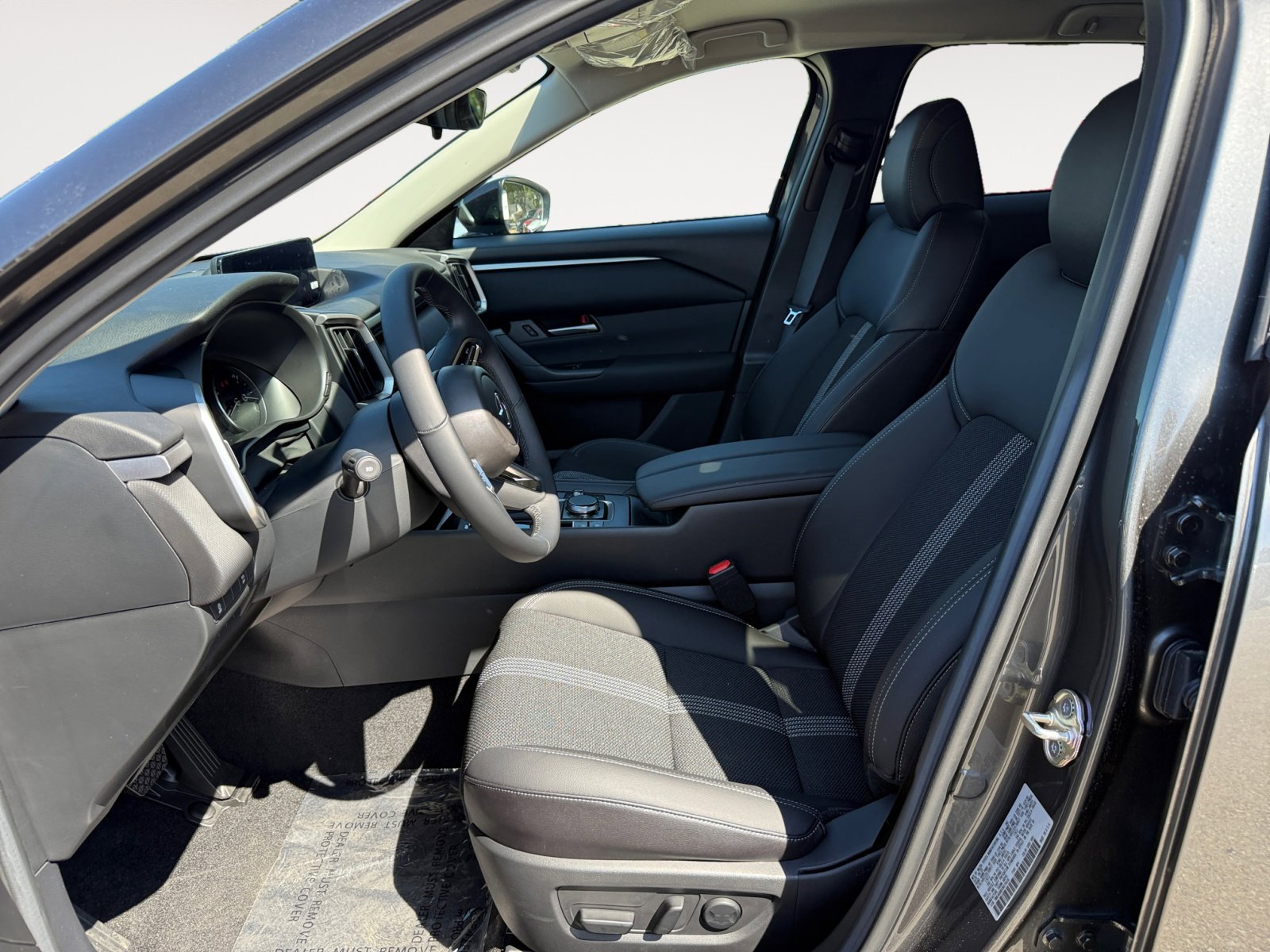 2025 Mazda CX-50 2.5 S Preferred photo 10