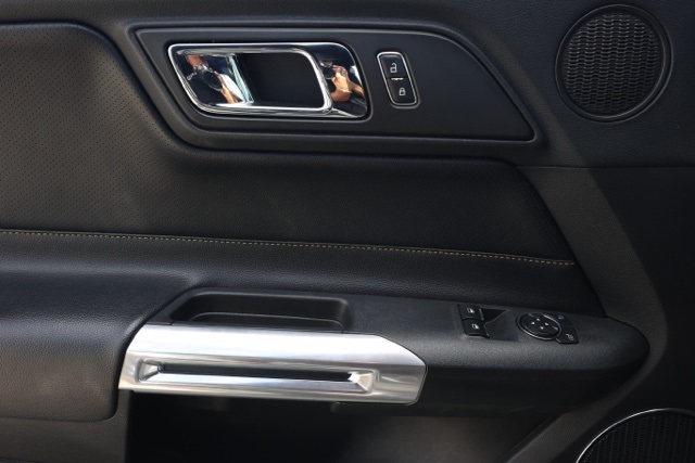 2017 Ford Mustang GT Premium photo 18