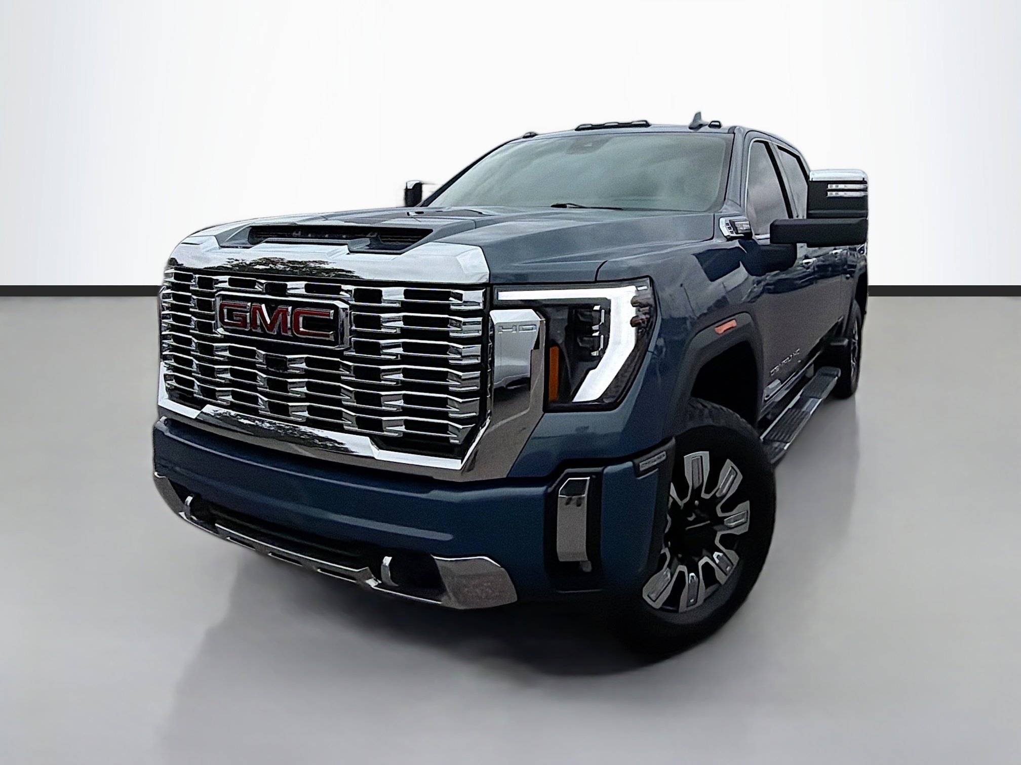 2025 GMC Sierra 2500HD Denali's photo