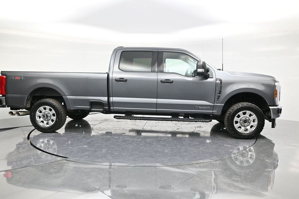 2024 Ford F-250 photo 4
